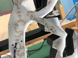チャンネル文字内部 LEDの様子